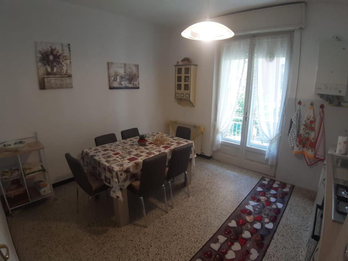 Appartamento Centrale Fino A 8 Posti Letto 蓬特雷莫利 外观 照片