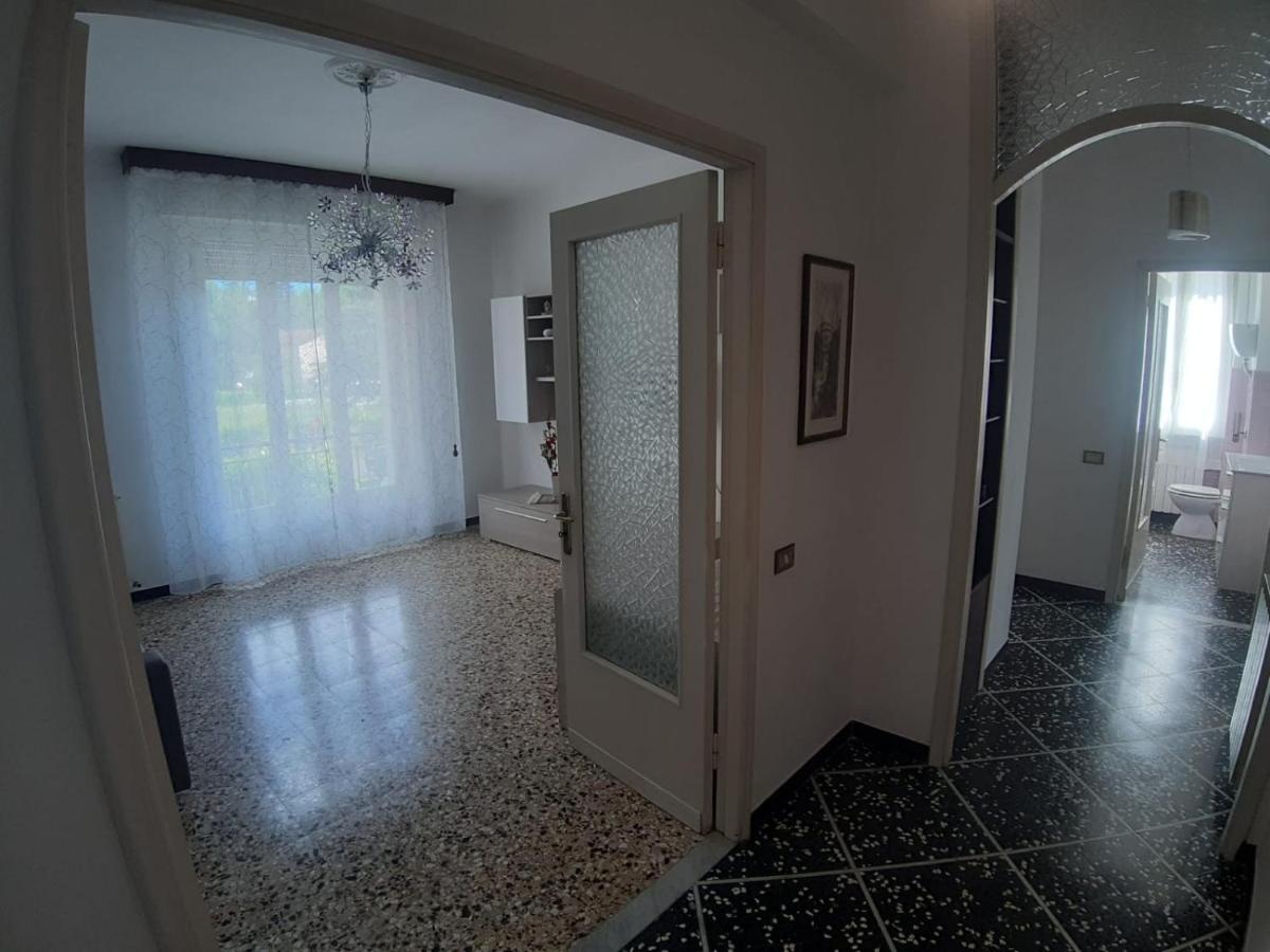 Appartamento Centrale Fino A 8 Posti Letto 蓬特雷莫利 外观 照片