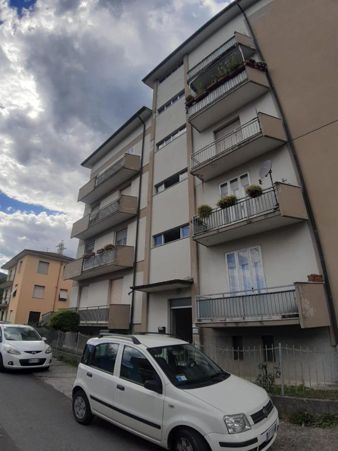 Appartamento Centrale Fino A 8 Posti Letto 蓬特雷莫利 外观 照片